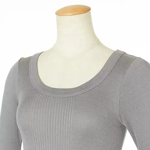 【50代 ファッション】旅の楽しみはおしの画像_2