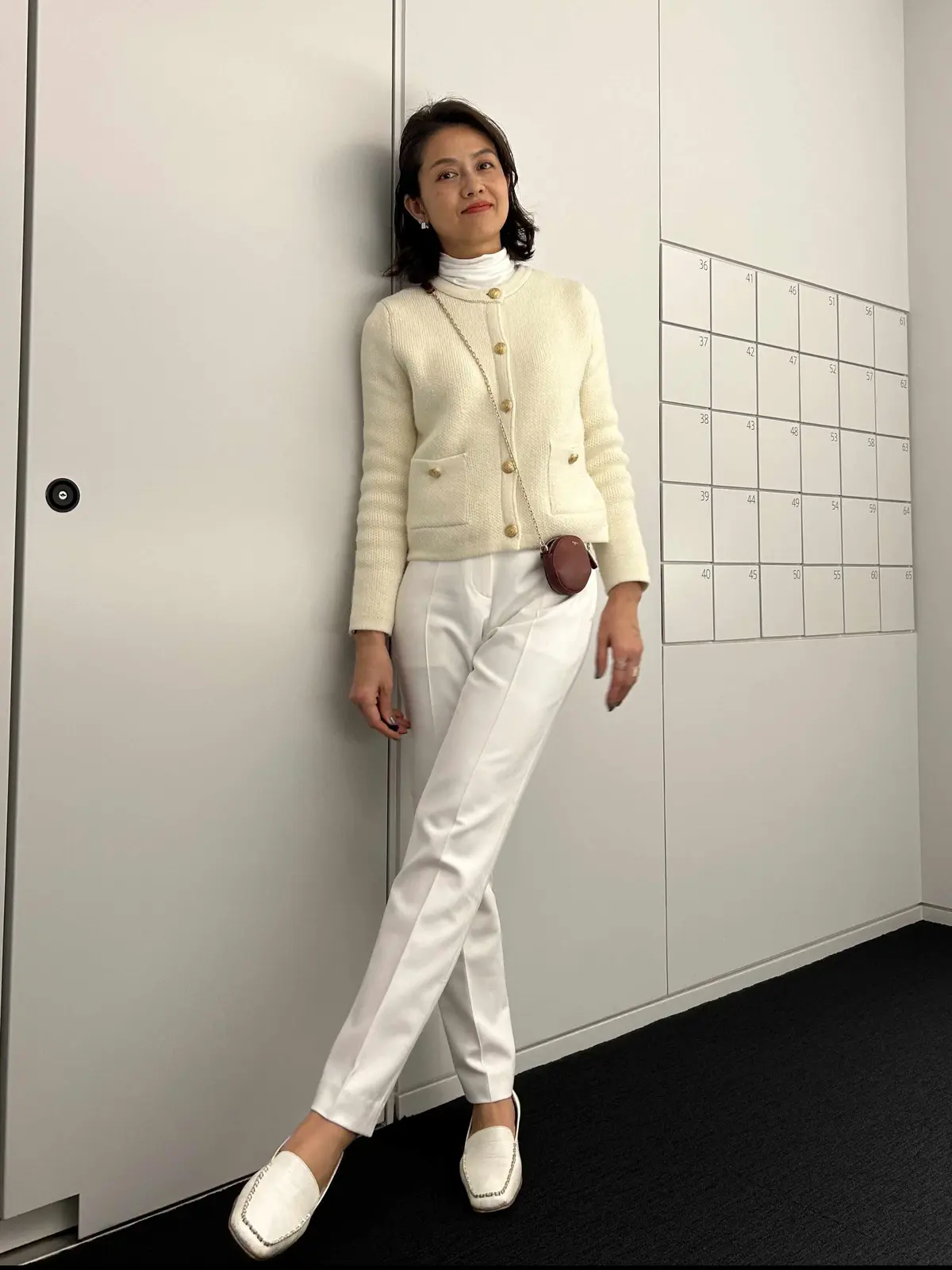 ZARAで冬のオールホワイトコーデの画像_6