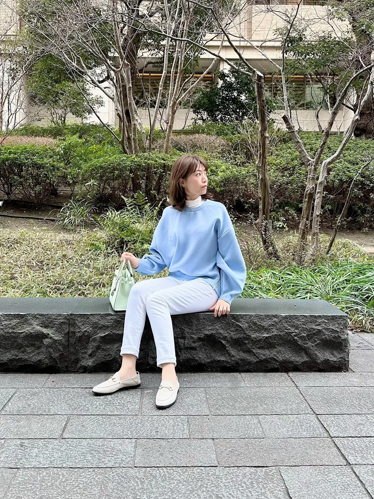 暖かくなってきた日のお出掛けコーデの画像_3