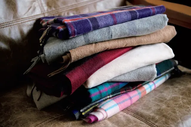 華組　松ヶ崎由紀子さんのお気にいり　ジョンストンズやジョシュア エリスのストール