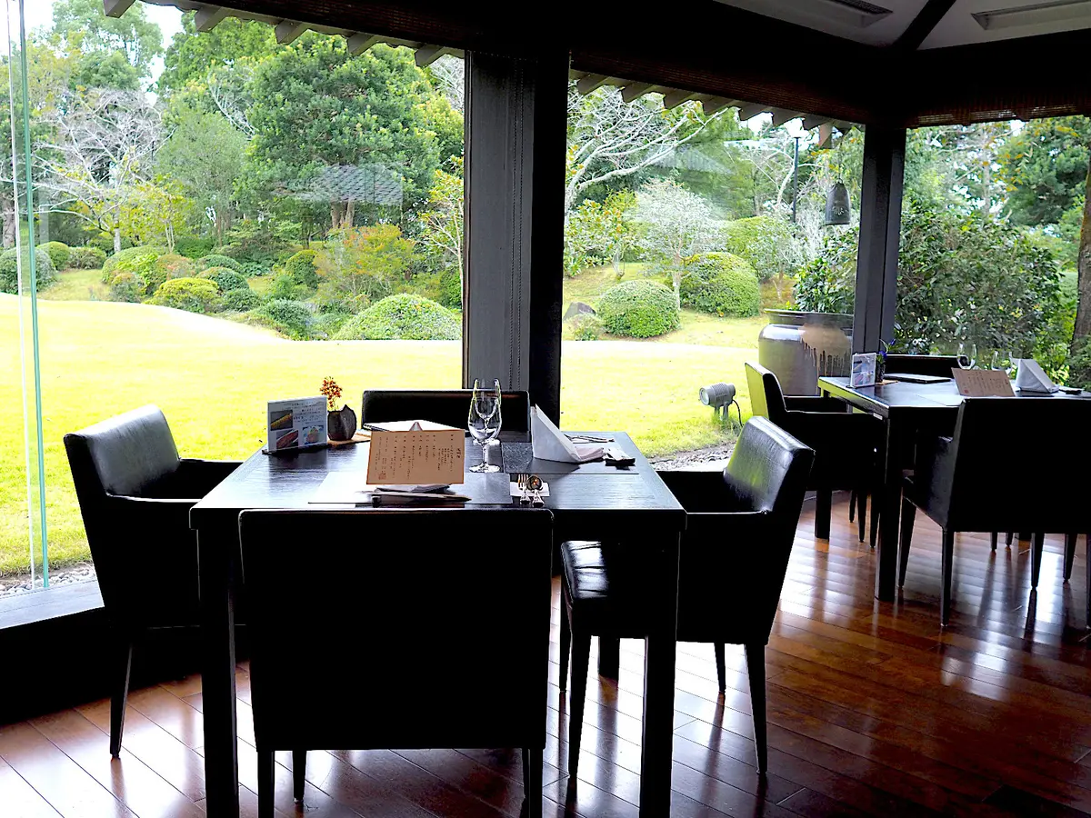 この秋一番に購入したZARAのデニムシャの画像_10