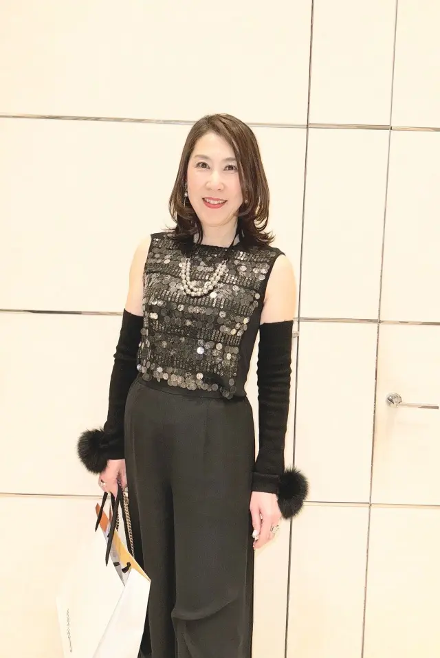 パーティーファッション⭐︎12月のブラッの画像_1