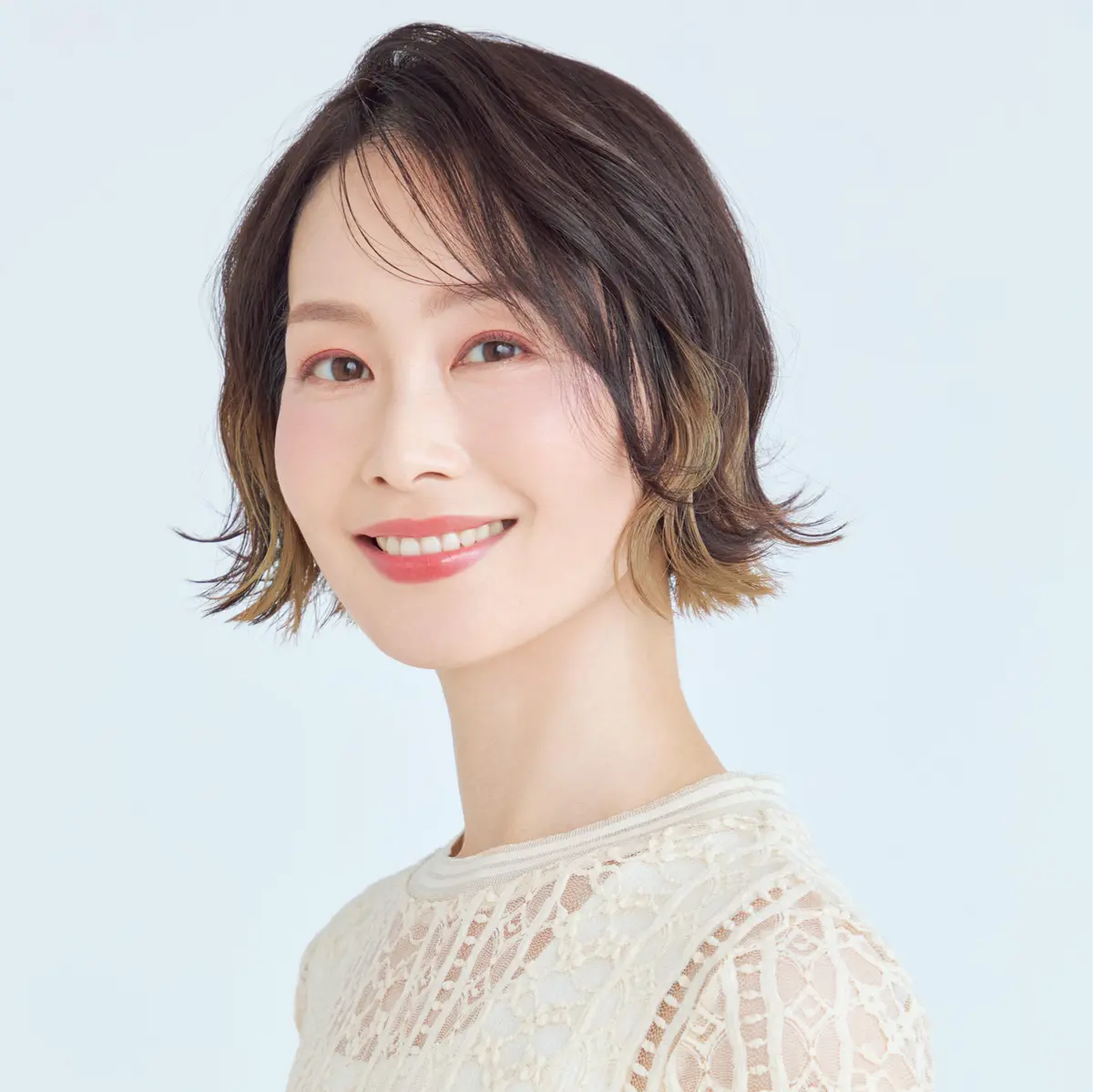 前から見たボブヘアスタイル