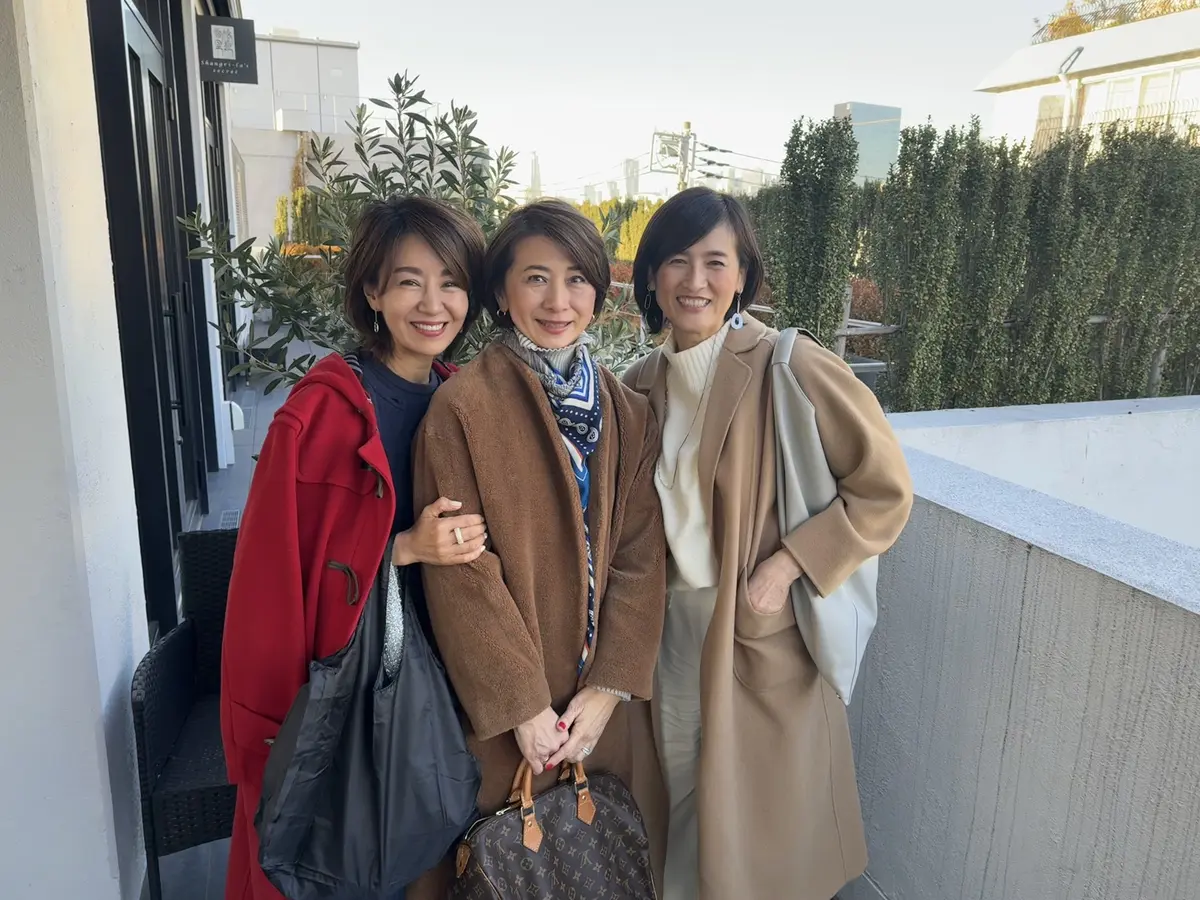 冬の白コーデの画像_6