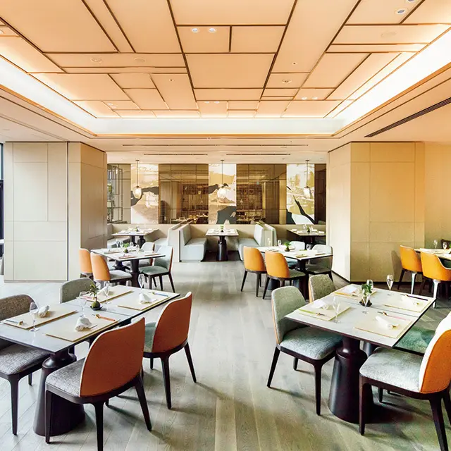 『MOSS CROSS TOKYO』