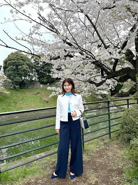 MAX MARAのパンツでコーデ