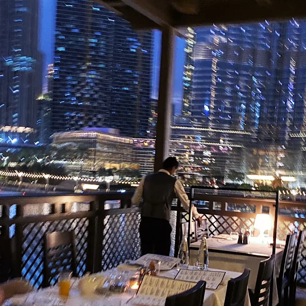 必見‼︎ドバイファウンテン　〜ドバイ⑫〜の画像_4