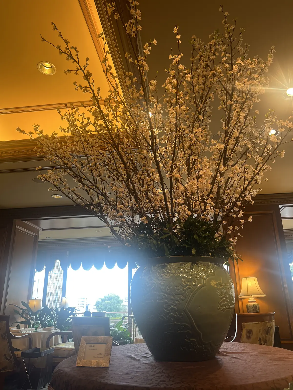 濃淡グレーコーデでランチ@ホテル椿山荘東の画像_3