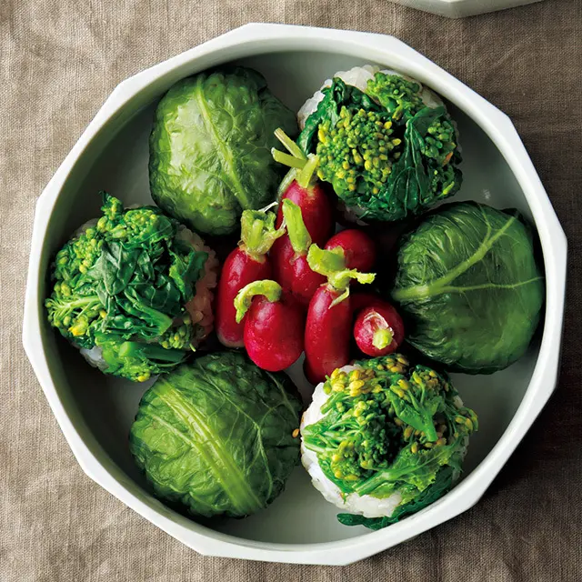 高菜漬けと菜の花の 手毬寿司