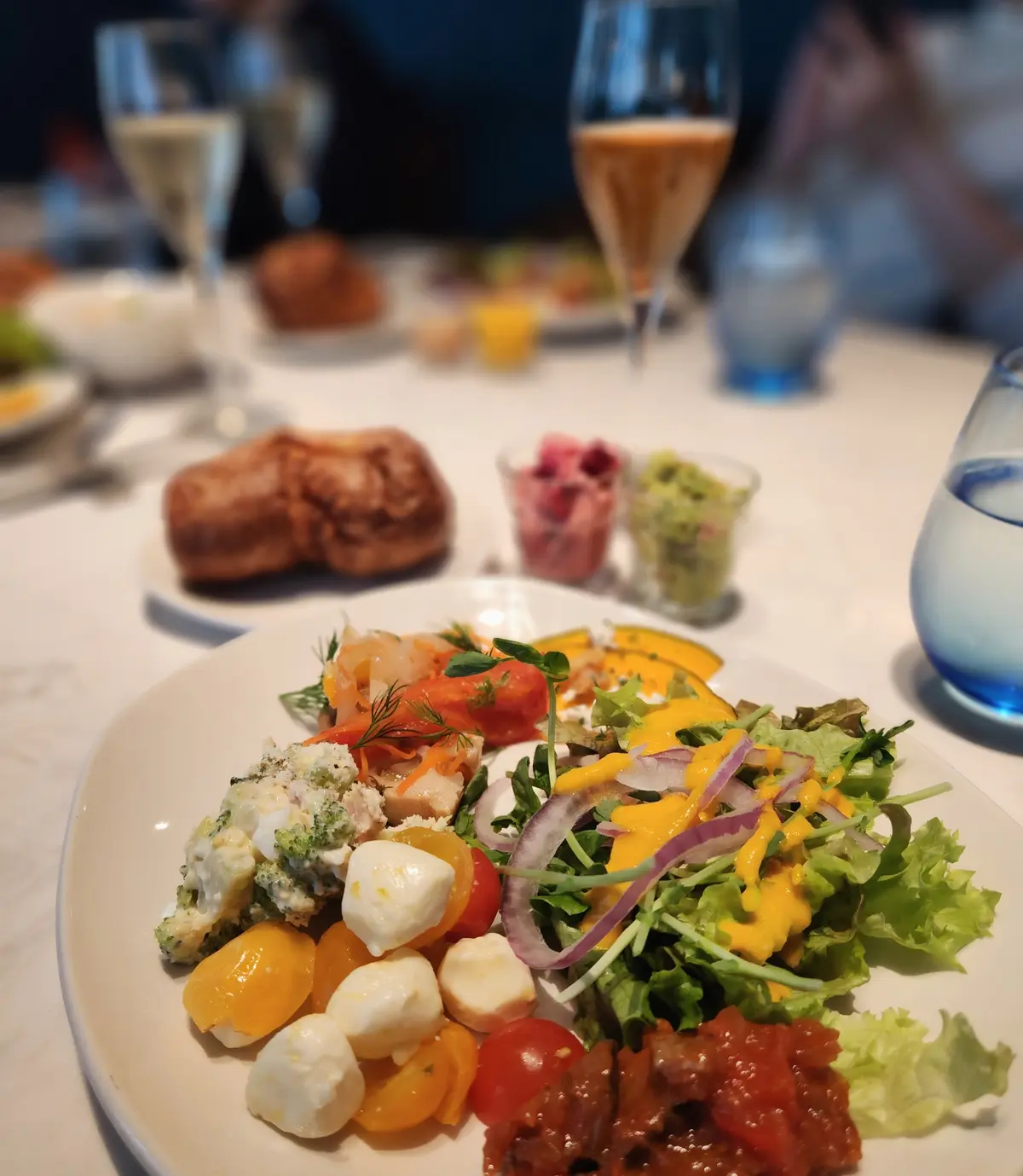 銀座でお洒落に30種類のサラダバーの画像_13