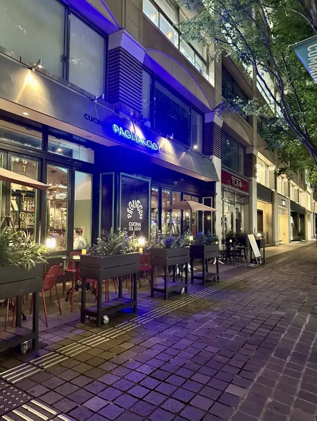 夜の街並みストリートを楽しむ、私の習慣✨の画像_3