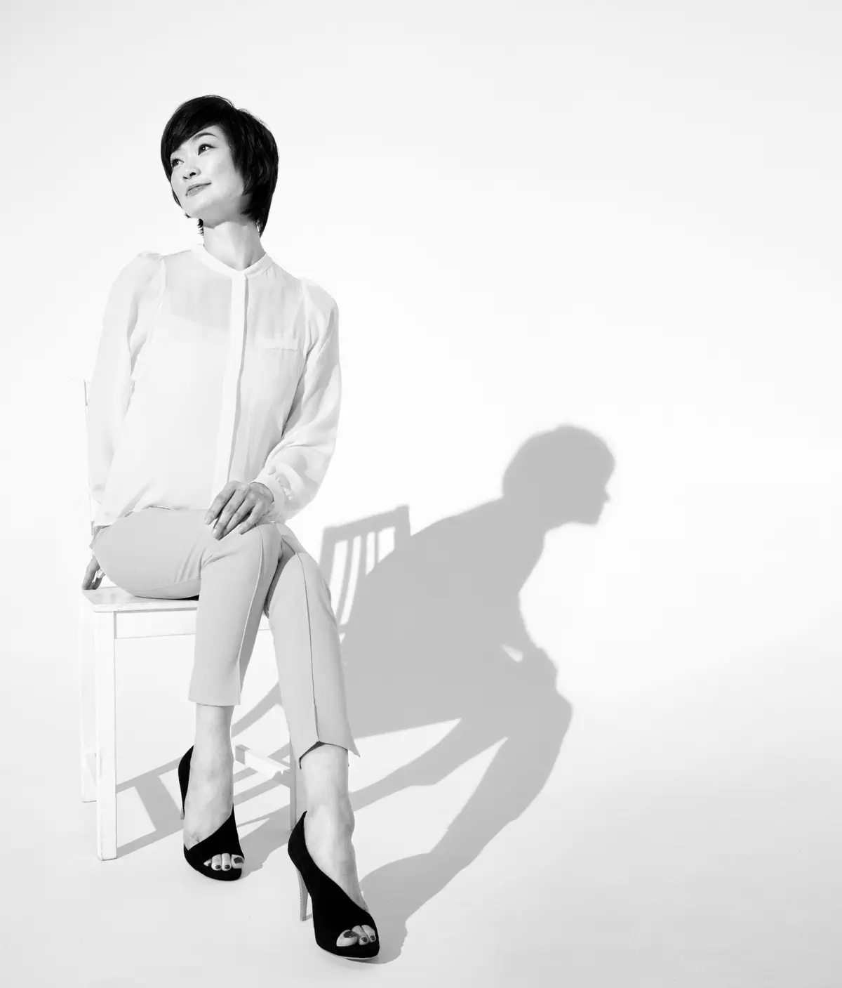 日ごろからできる猫背＆ぽっこりお腹予防法の画像_1