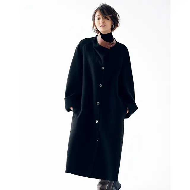 カシミヤ　黒のロングコート