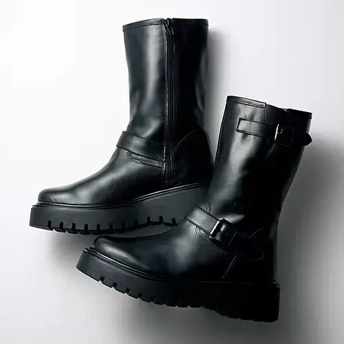 【50代 週末コーデ】長距離移動も快適！の画像_6