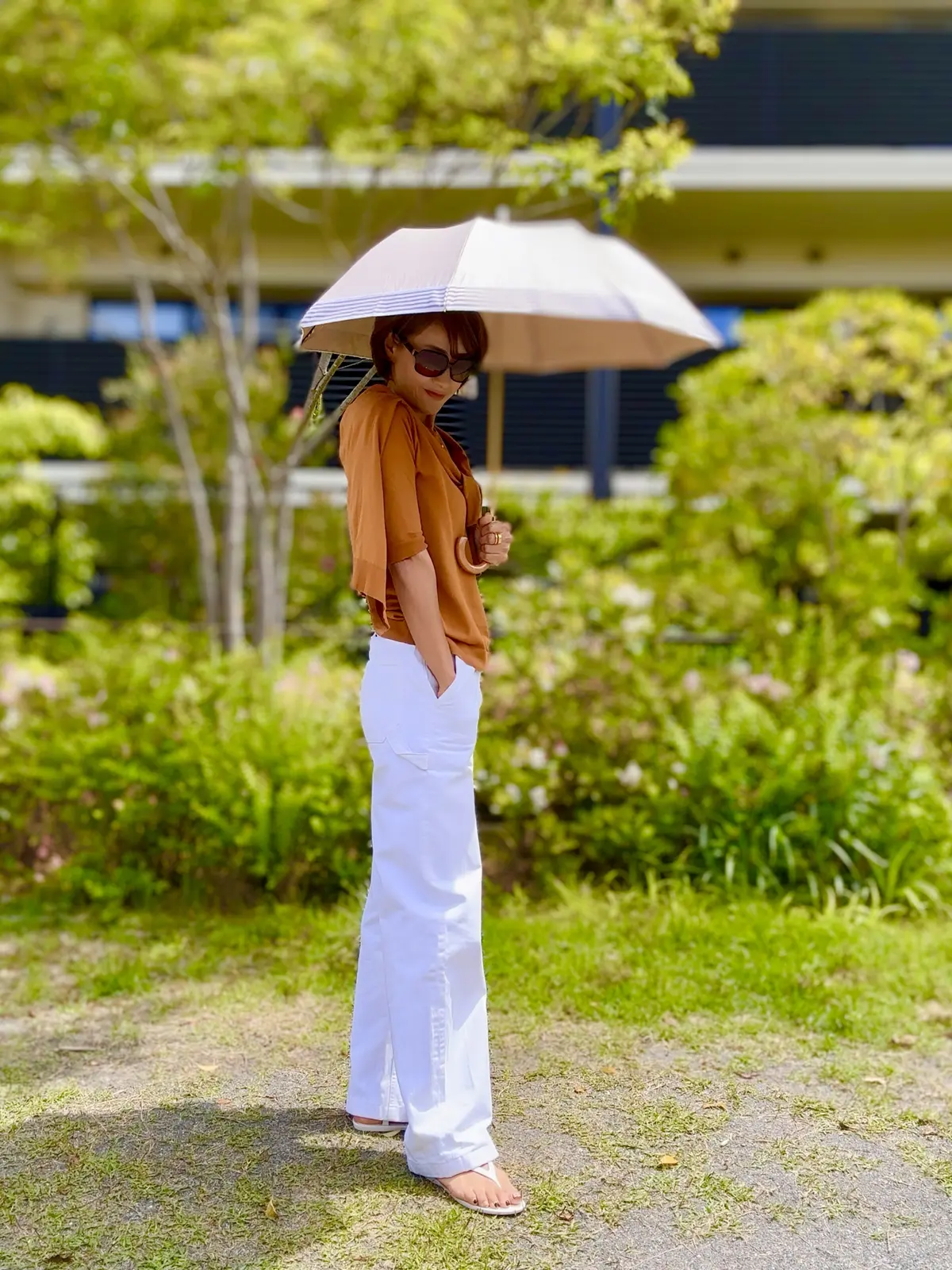 今年の夏はこれで完璧！日傘とサングラスでの画像_3