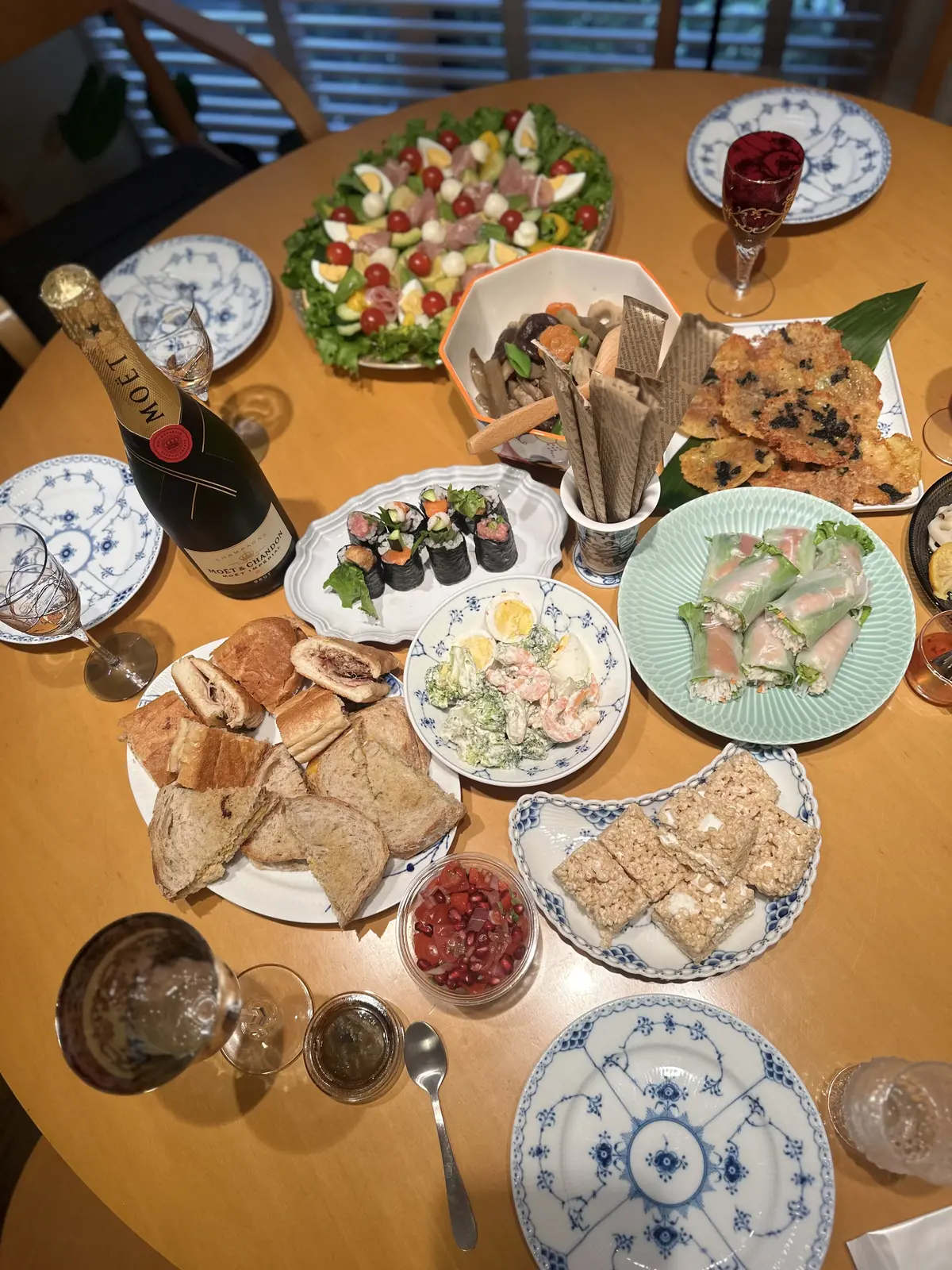 恒例のpotluck薔薇会への画像_2