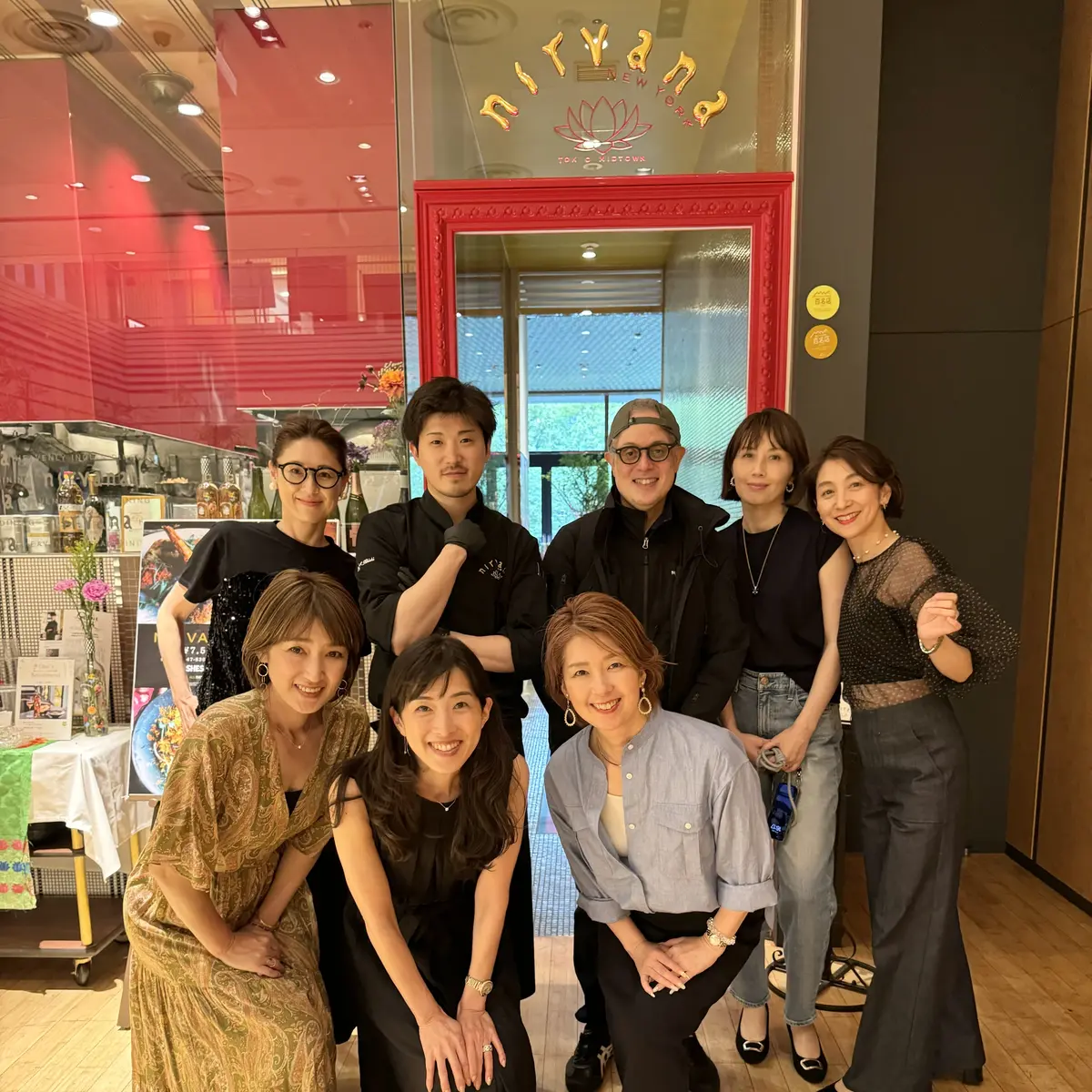 デニムシャツを使ったラフスタイルでお料理の画像_1