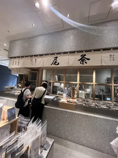 白✖️黒　大人のモノトーンジレコーデの画像_17