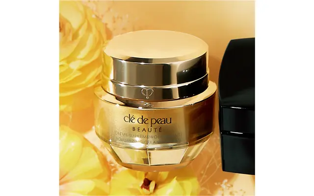 クレ・ド・ポー ボーテのクレームヴォリュミザントS