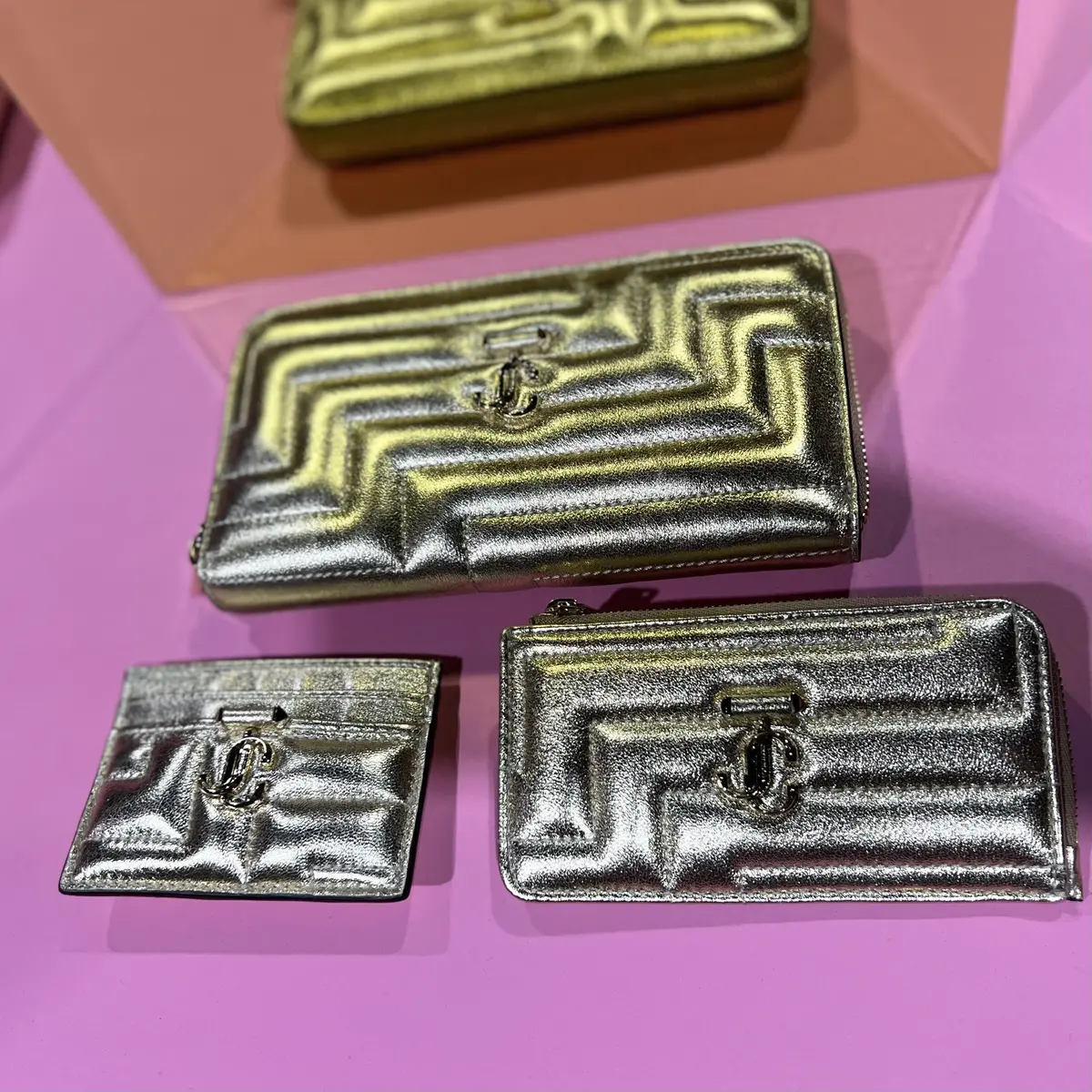 ジミーチュウ　VARENNE