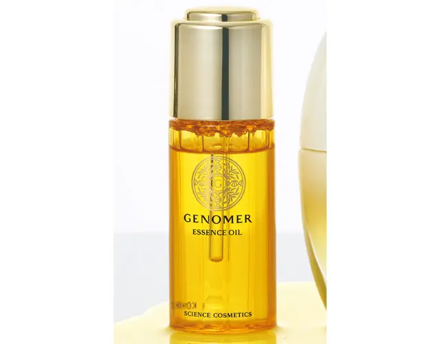 エッセンスオイル 30ml ￥7,200／ジェノマー