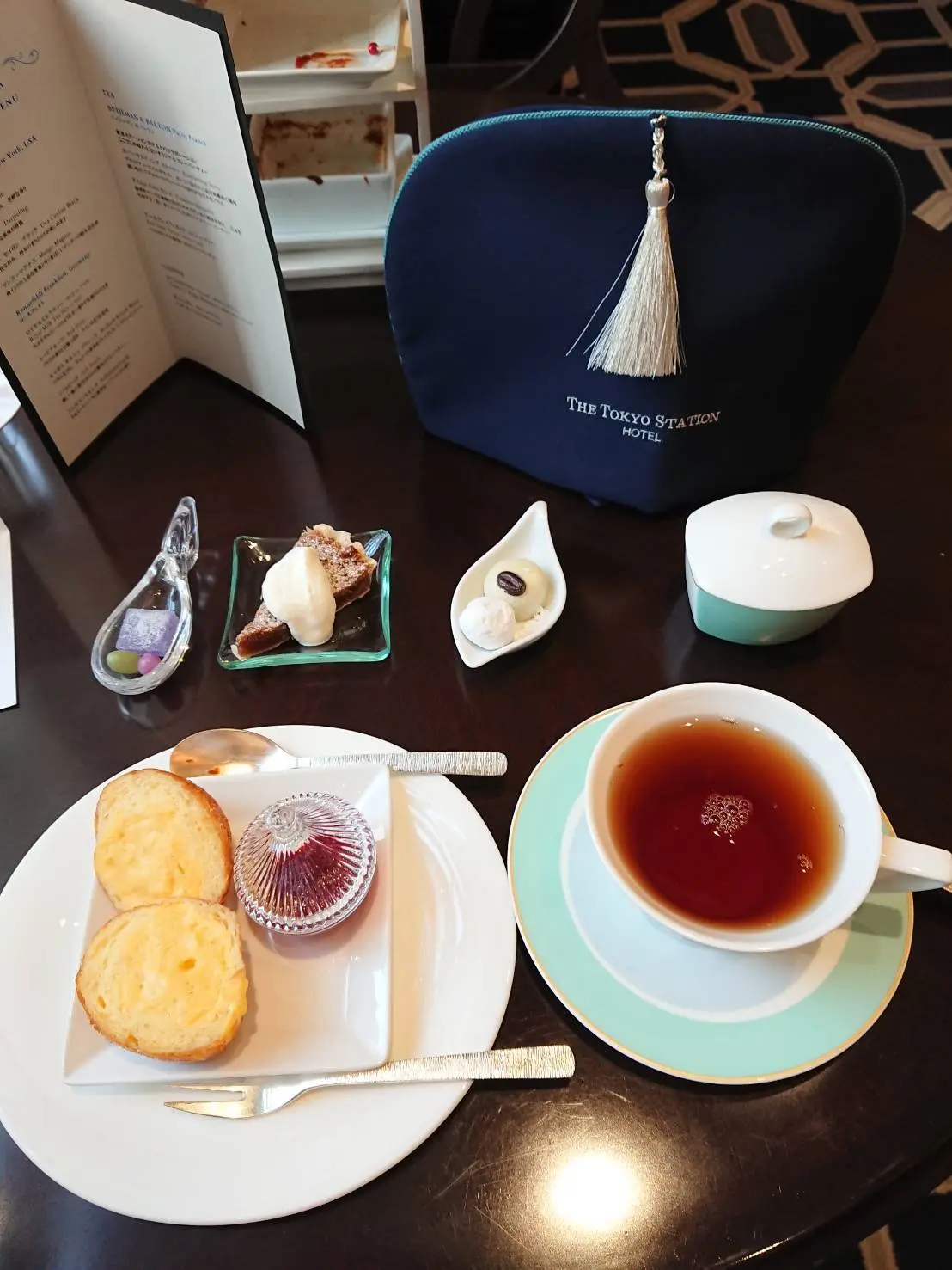 スイーツ5種はこちら