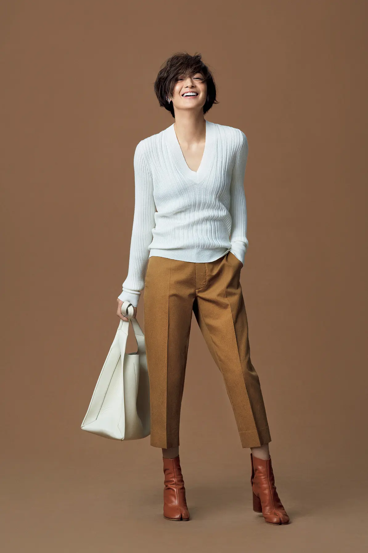 ちょい辛のブラウントーンが今、一番新鮮！の画像_1