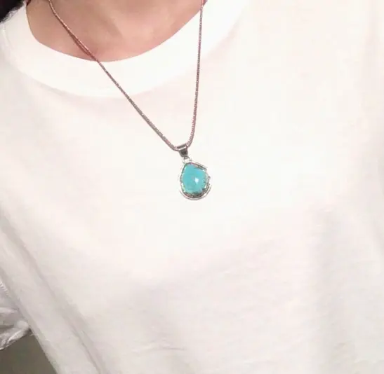 ターコイズネックレス