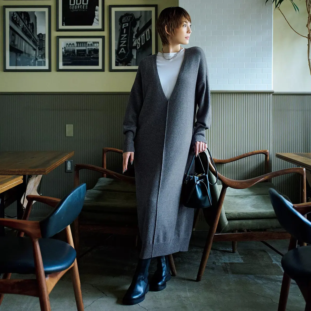 手持ちインナーとのレイヤードも楽しめる！の画像_1