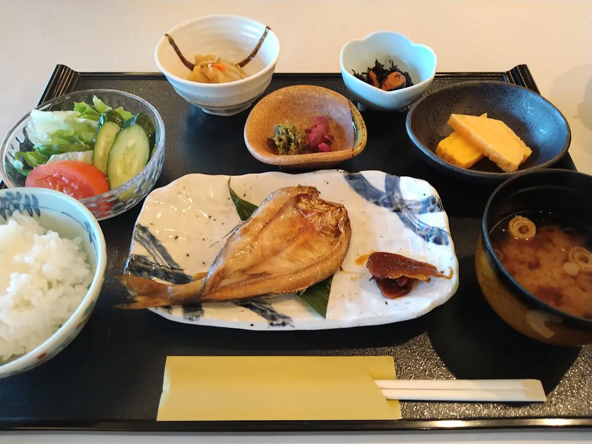 ル・ヴァンベール湖郷の朝食