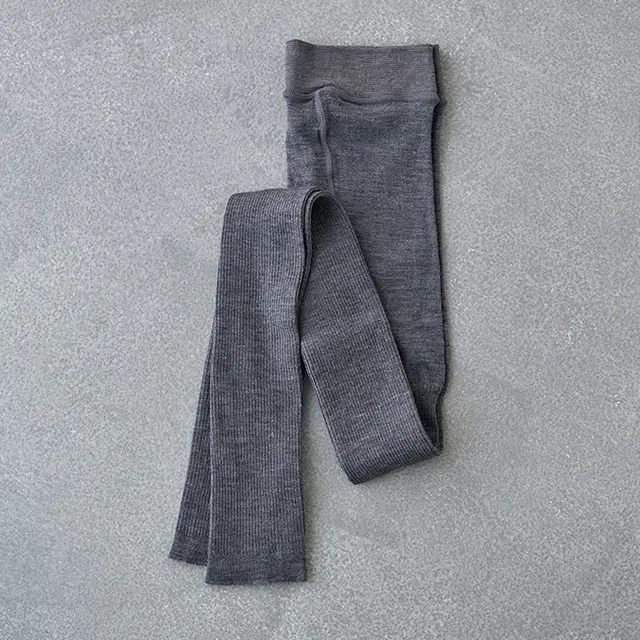 DRESS HERSELF／レギンス シルクリブ