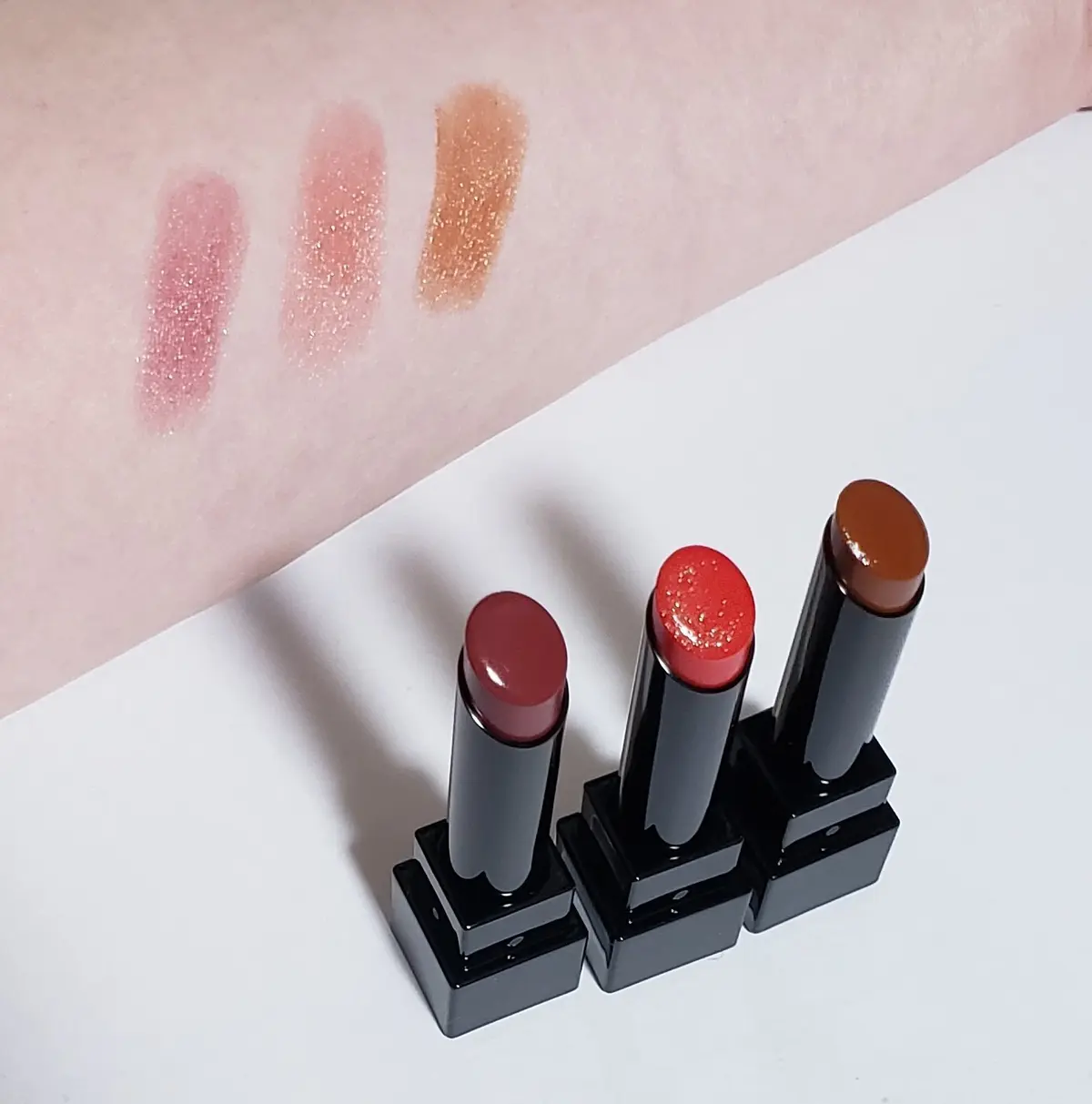 リップモンスター中身