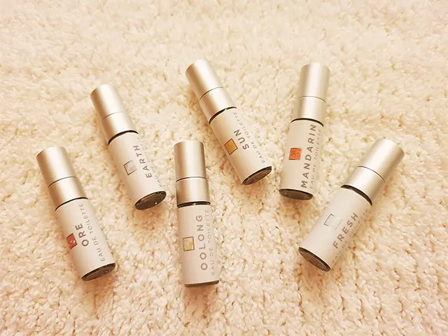 マンダリンなど6種類の香りから気分に 合わせて選べる