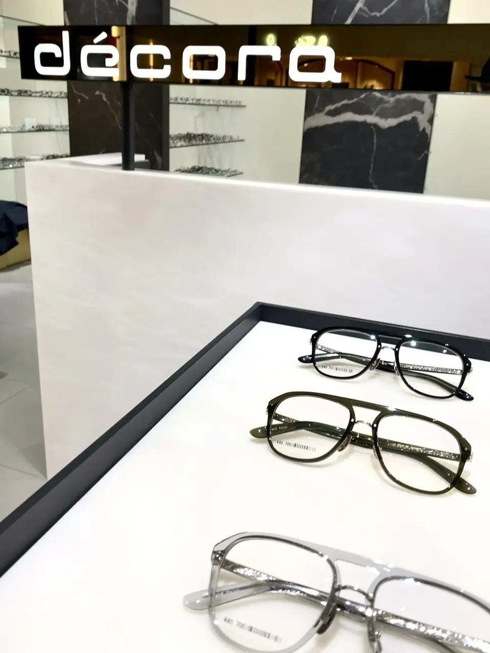 Decora Tokyoディスプレイ メガネ