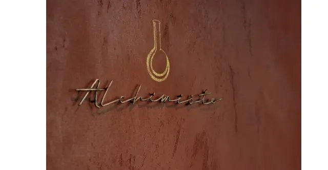 エントランスのサイン