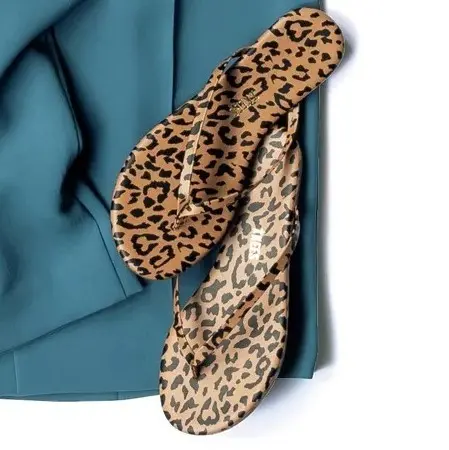 TKEES レザービーチサンダル（アニマル） ￥11,000