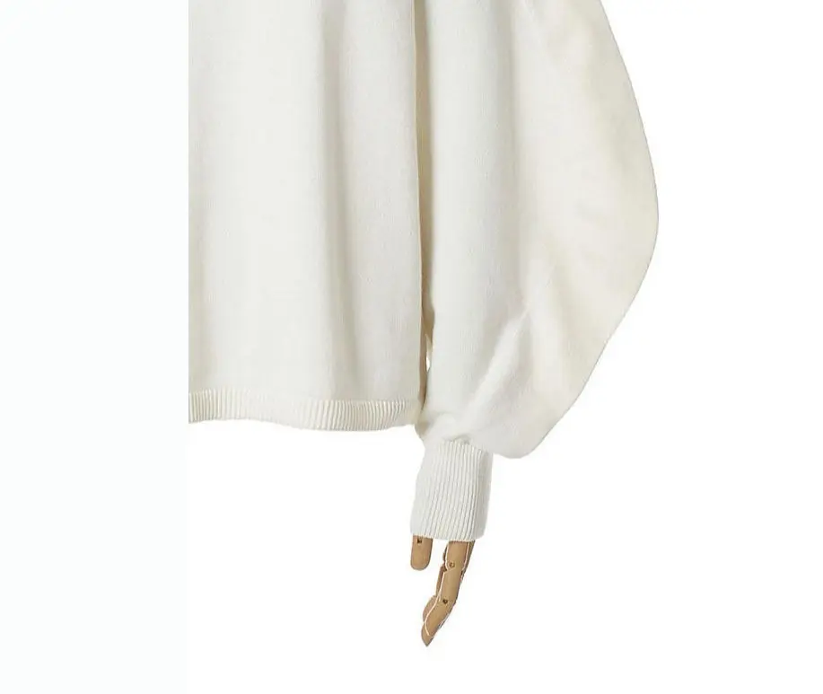 ベーシックな中にひとさじのトレンド感！「の画像_4