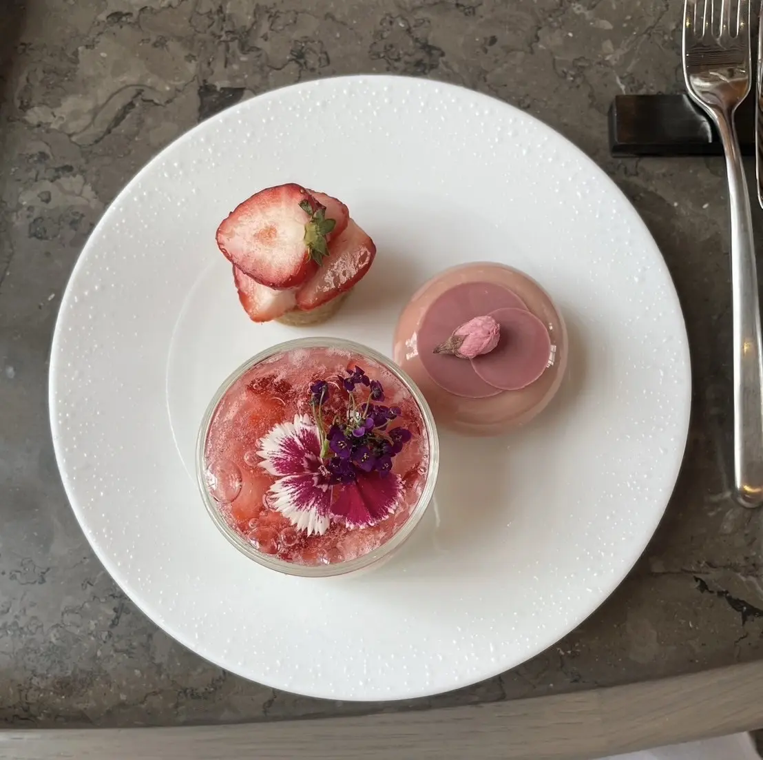 ジャヌ東京アフタヌーンティーで 春を楽しの画像_13