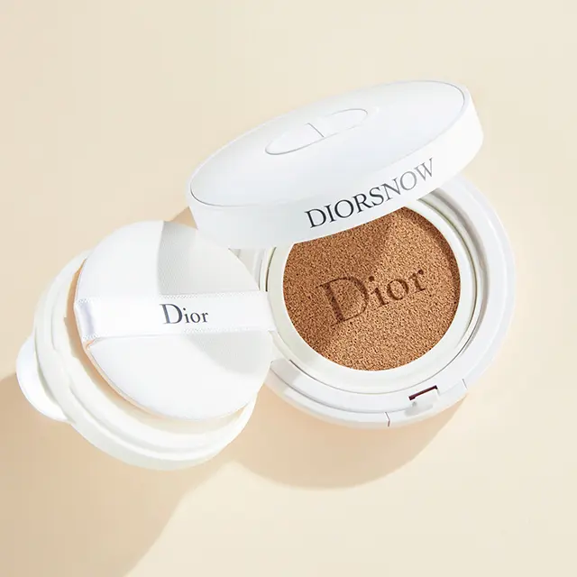 ディオール　 ディオール スノー UVシールド クッション