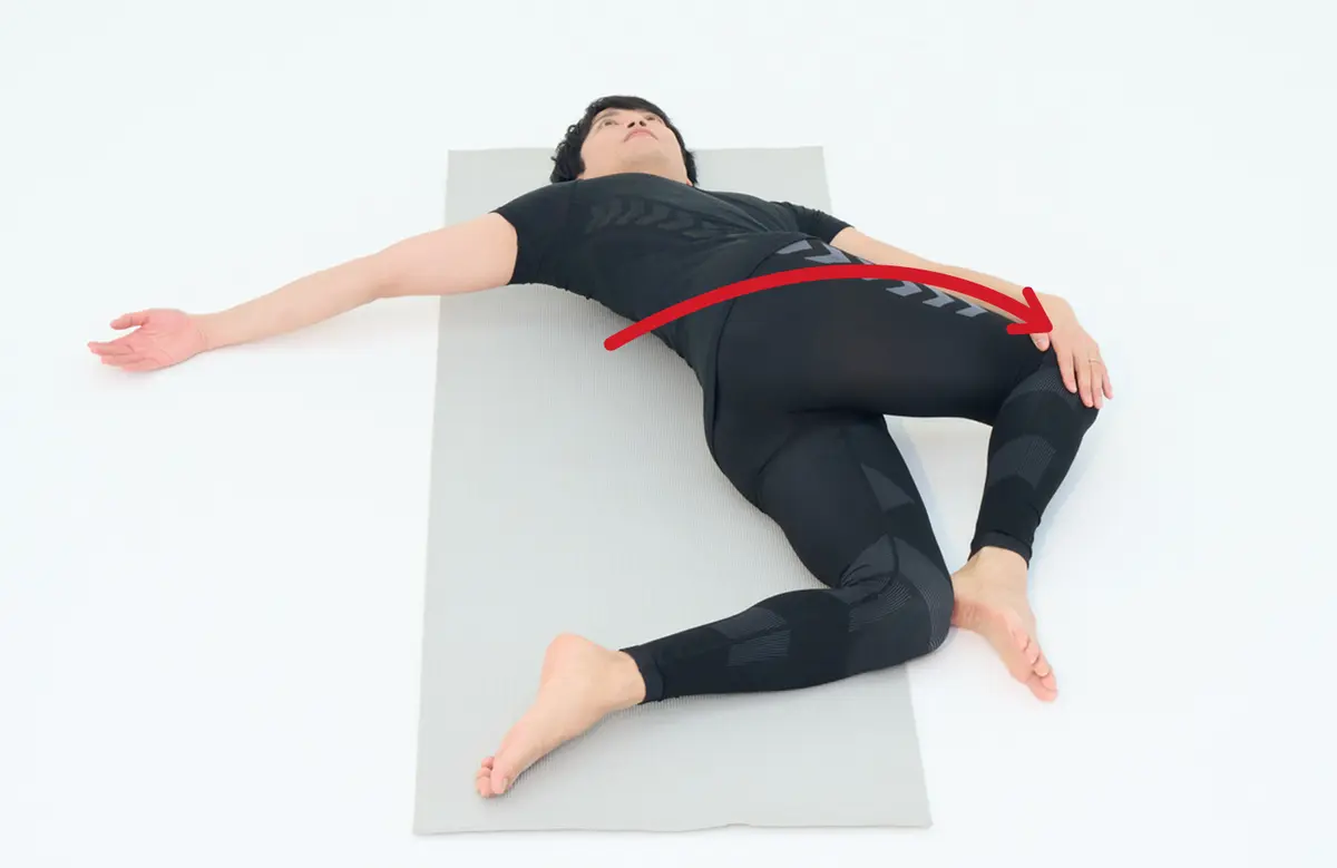 OurAge×Webエクラ　床バレエ_腰のばし