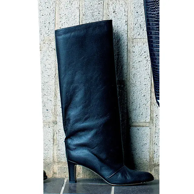 ネブローニ　ロングブーツ