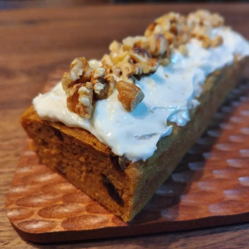 米粉キャロットケーキ　レーズン入り