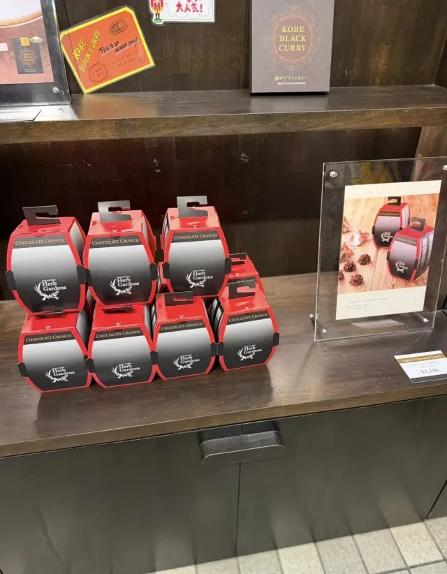 R13のブラックデニムで大人カジュアルコの画像_19