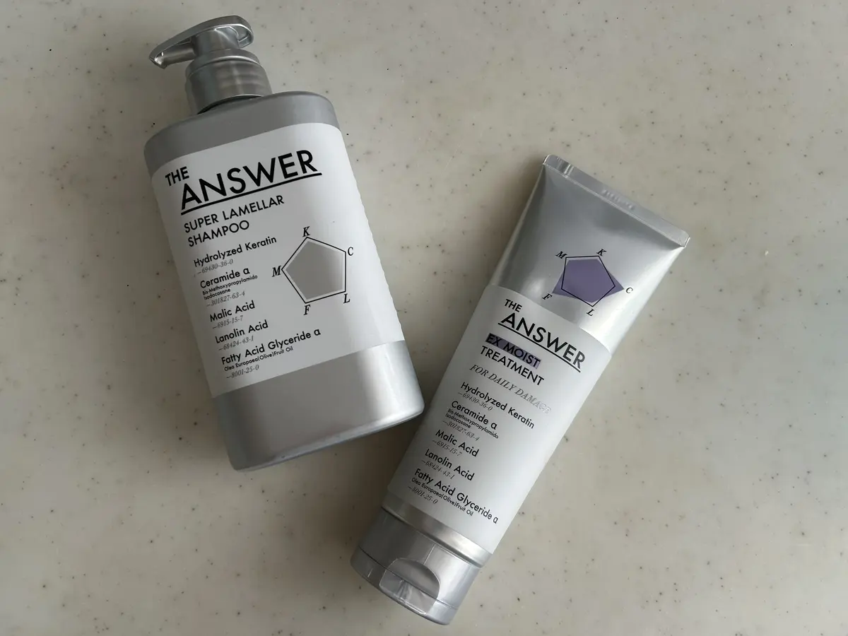 S川のさらさらのロングヘアの理由は“美髪5大必須成分配合”のシャンプー＆コンディショナーだった！