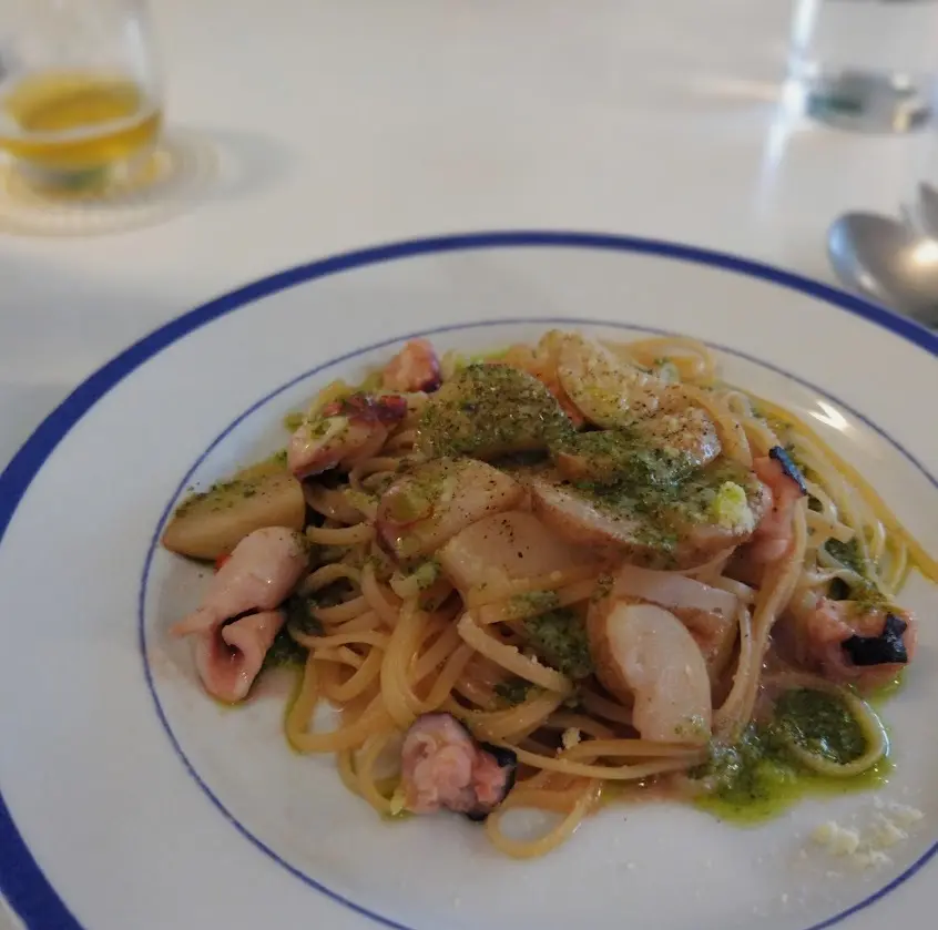 タコとじゃがいものバジルソースロングイネ　ビストロラテラコッタ