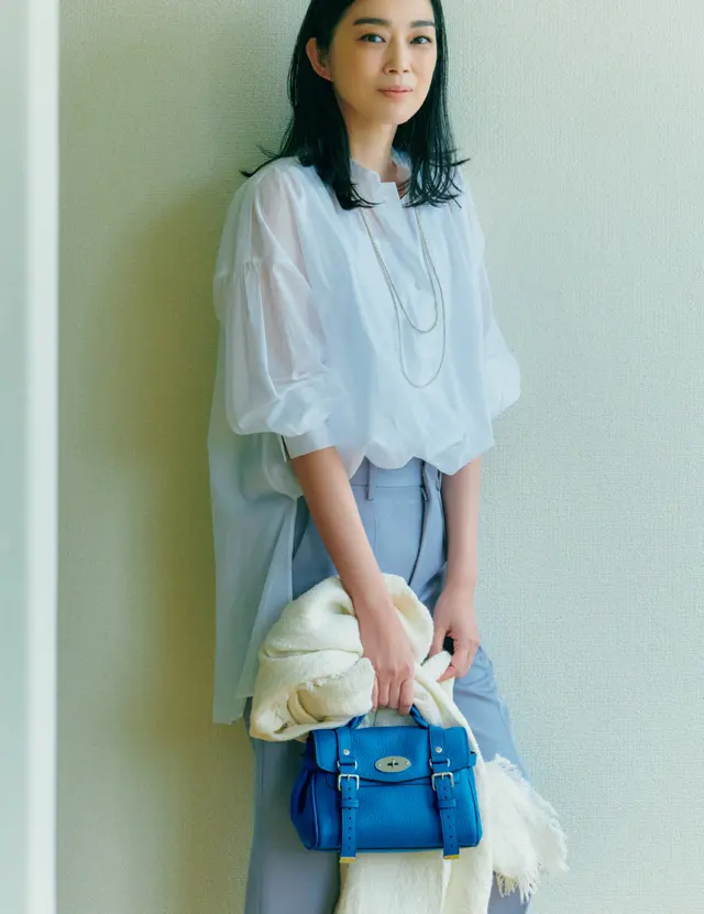 マルベリーのバッグ「ミニ アレクサ」コーデのゆうき