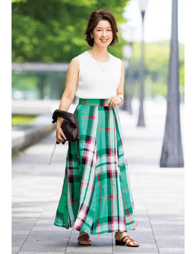 根本有加里さん（エクラ 華組・パーソナルスタイリスト）