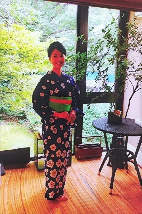 美のパワースポット 隠田神社で線香花火をの画像_7