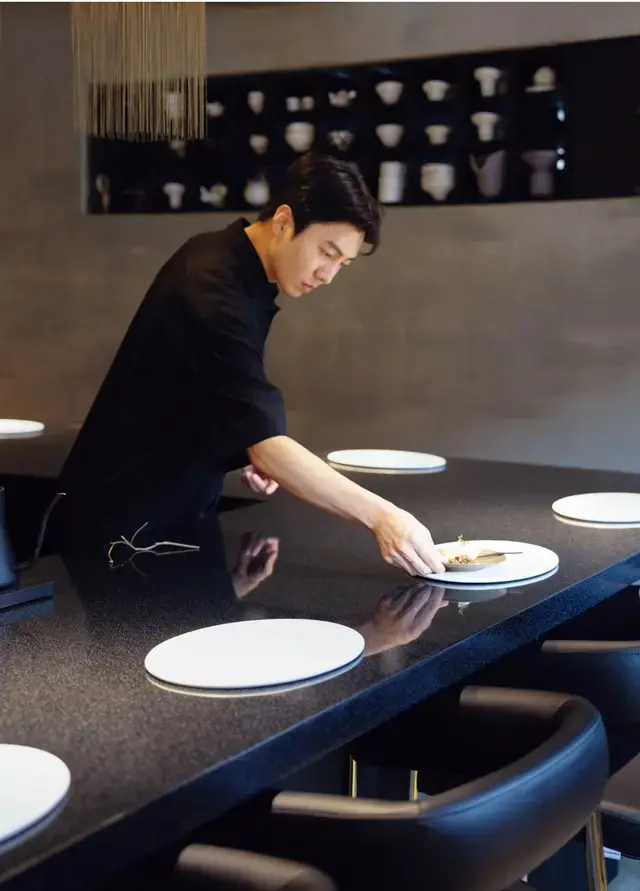 解説担当はノア氏。