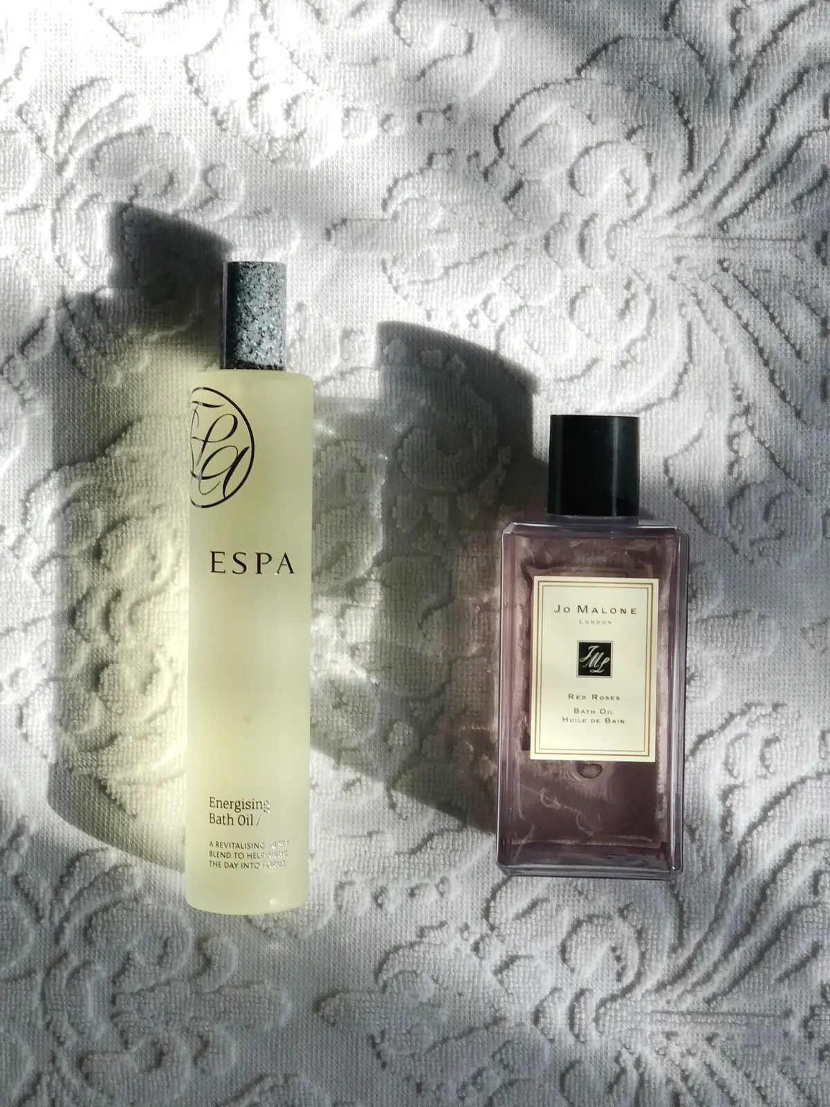 エッセンシャルオイル